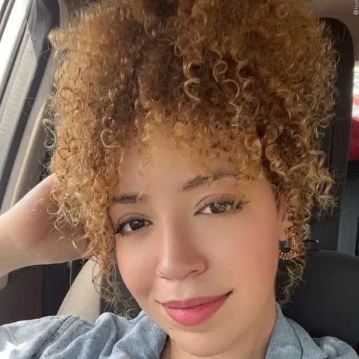 Melanie - Author