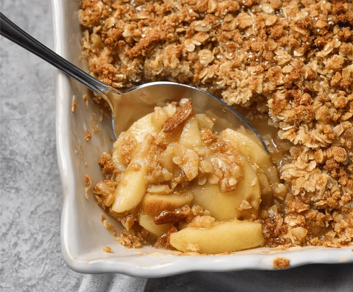 Apple Crisp with Oat Streusel 