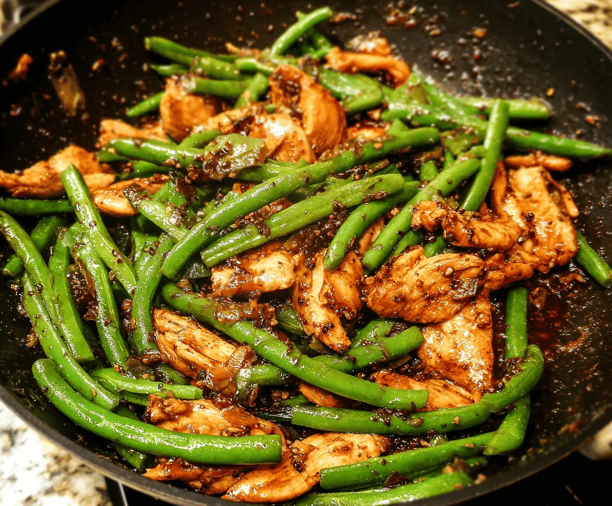 Easy Chicken and Green Bean Stir-Fry Recipe for Quick Dinner